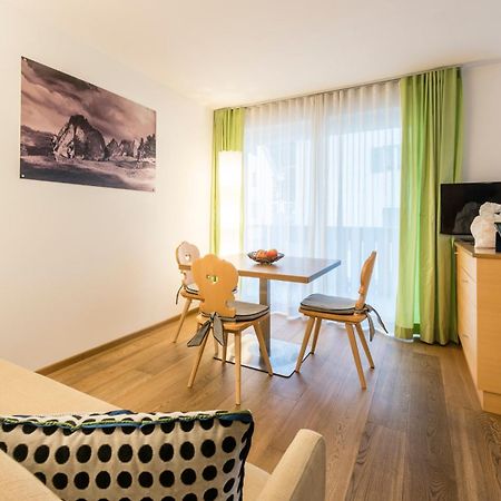 Avita - Suites To Relax Urtijëi Dış mekan fotoğraf