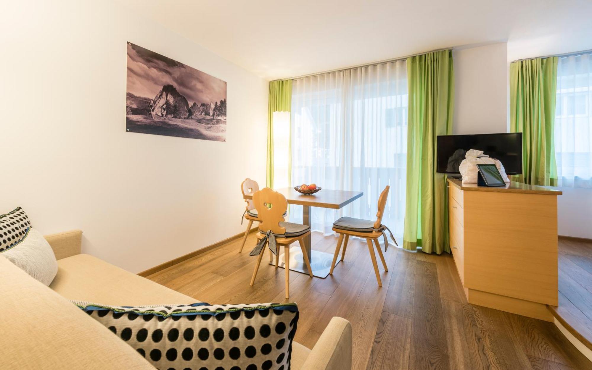 Avita - Suites To Relax Urtijëi Dış mekan fotoğraf